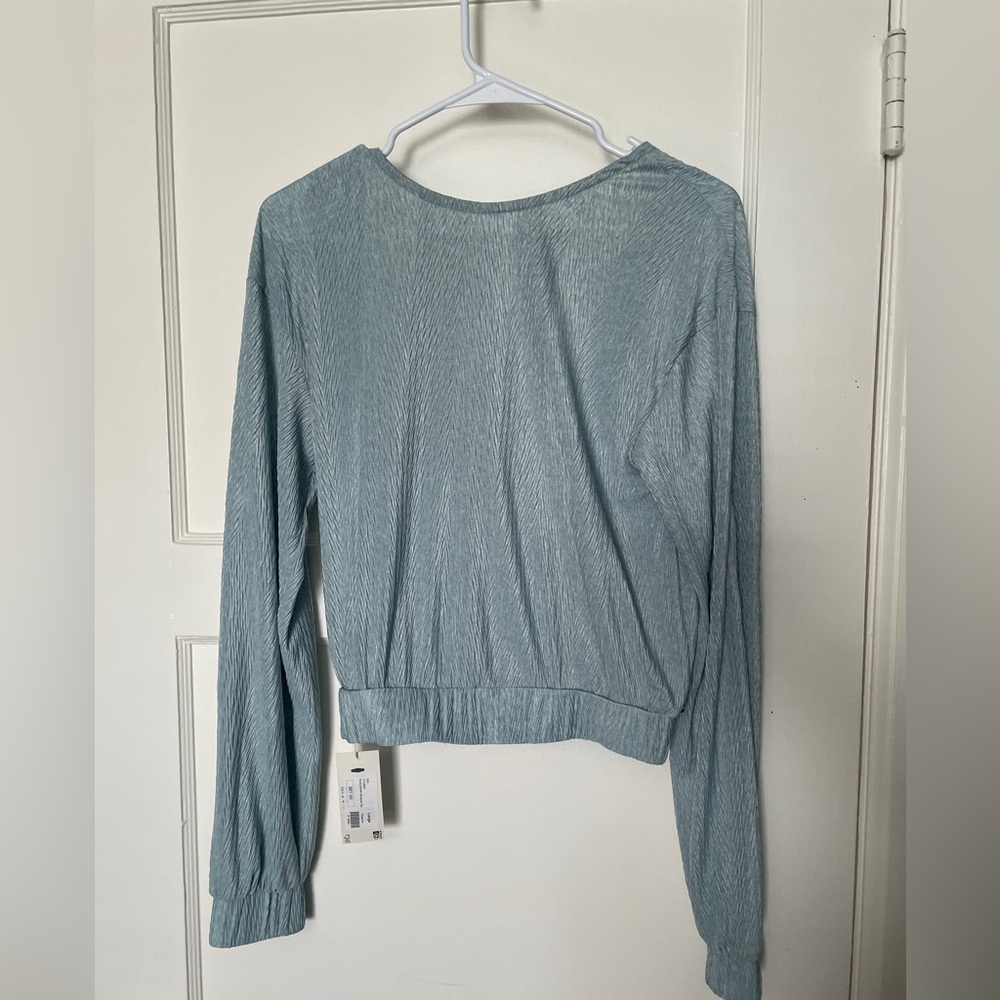 Rusty Ember Reverse Wrap Style Top - Picture 2 of 11